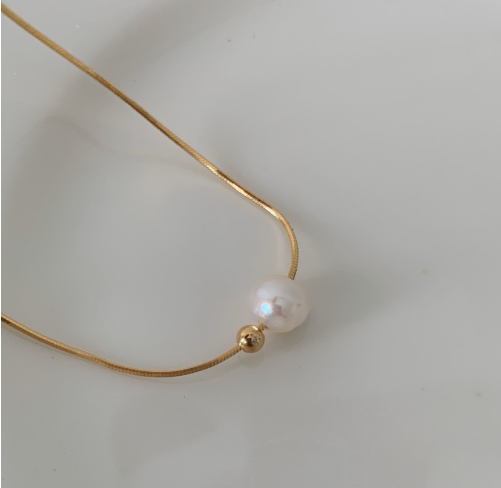 Pearl Necklace [Gold]