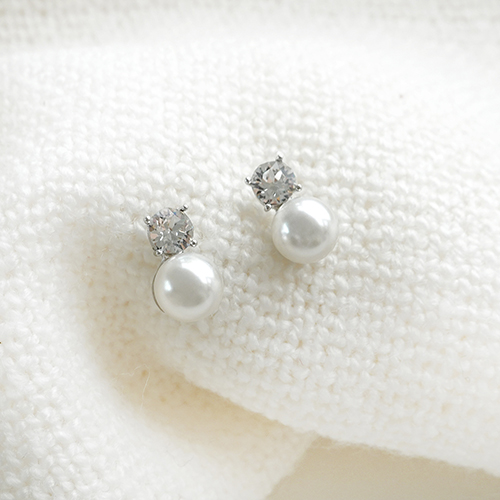 BLISS PEARL earring