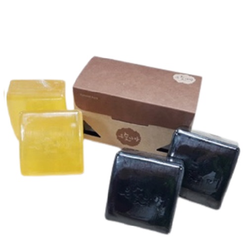 FORWELL Natural soap set (Charcoal soap 2, wood soap 2)